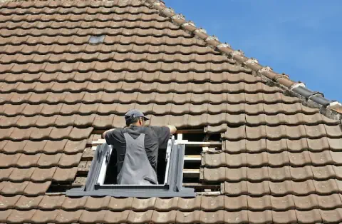 Pose de velux à Bouaye